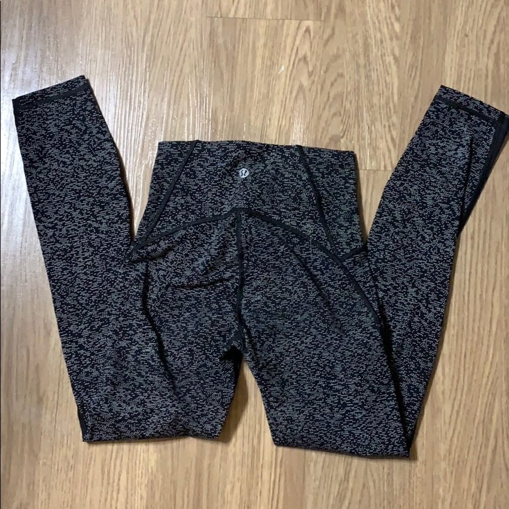 lululemon leggings!